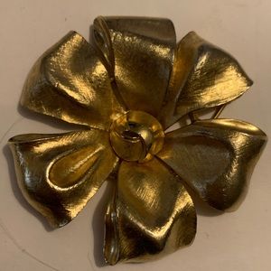 Brooch
